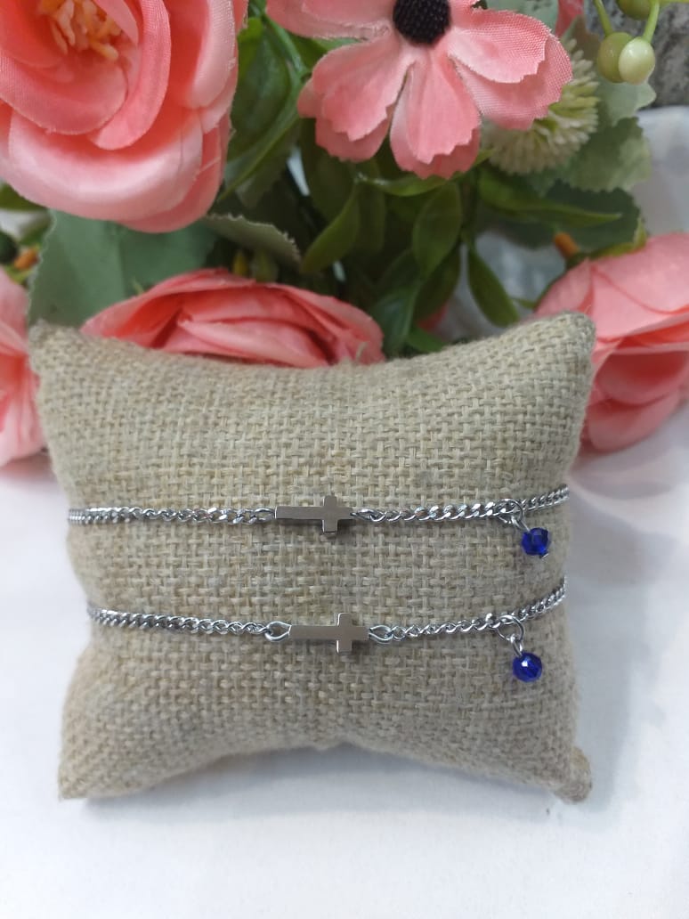 Small Cross Bracelet